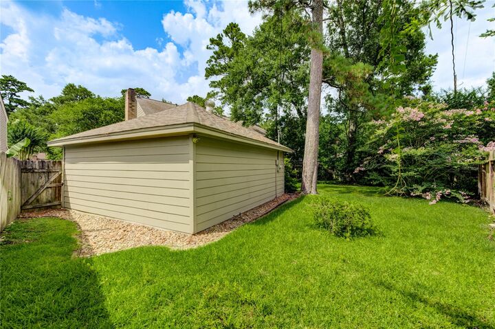 Property Photo: 1507 Big Horn Dr Drive TX 77090
