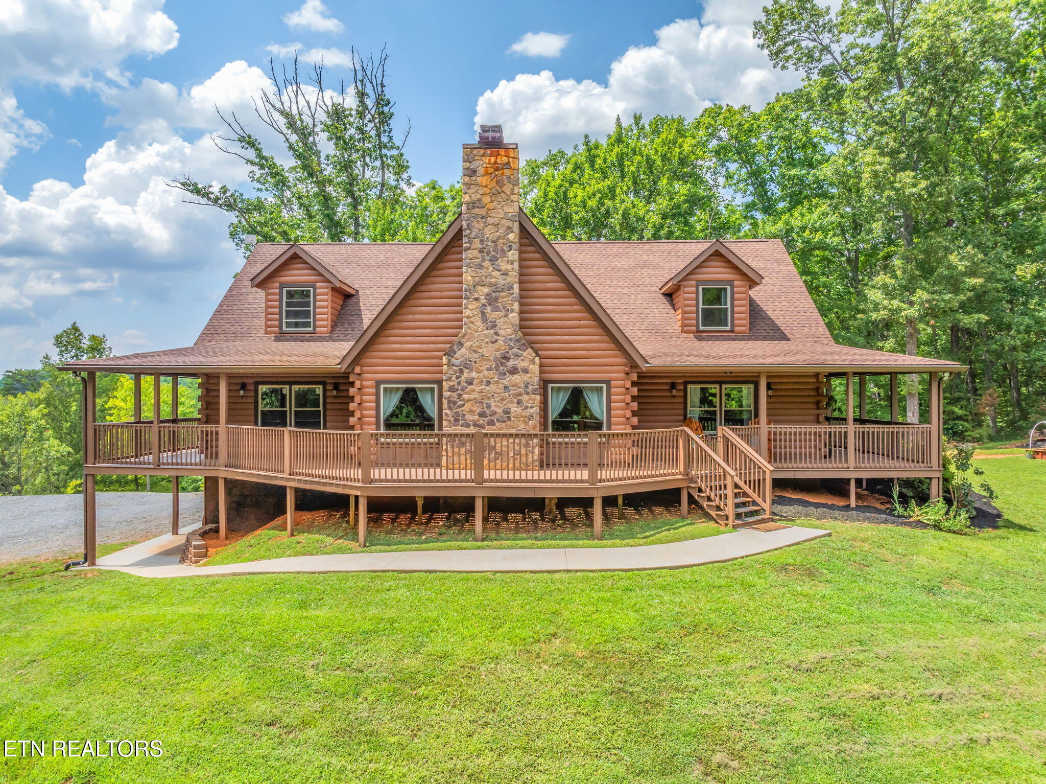 Property Photo: 3136 Roy Hancock Rd TN 37803