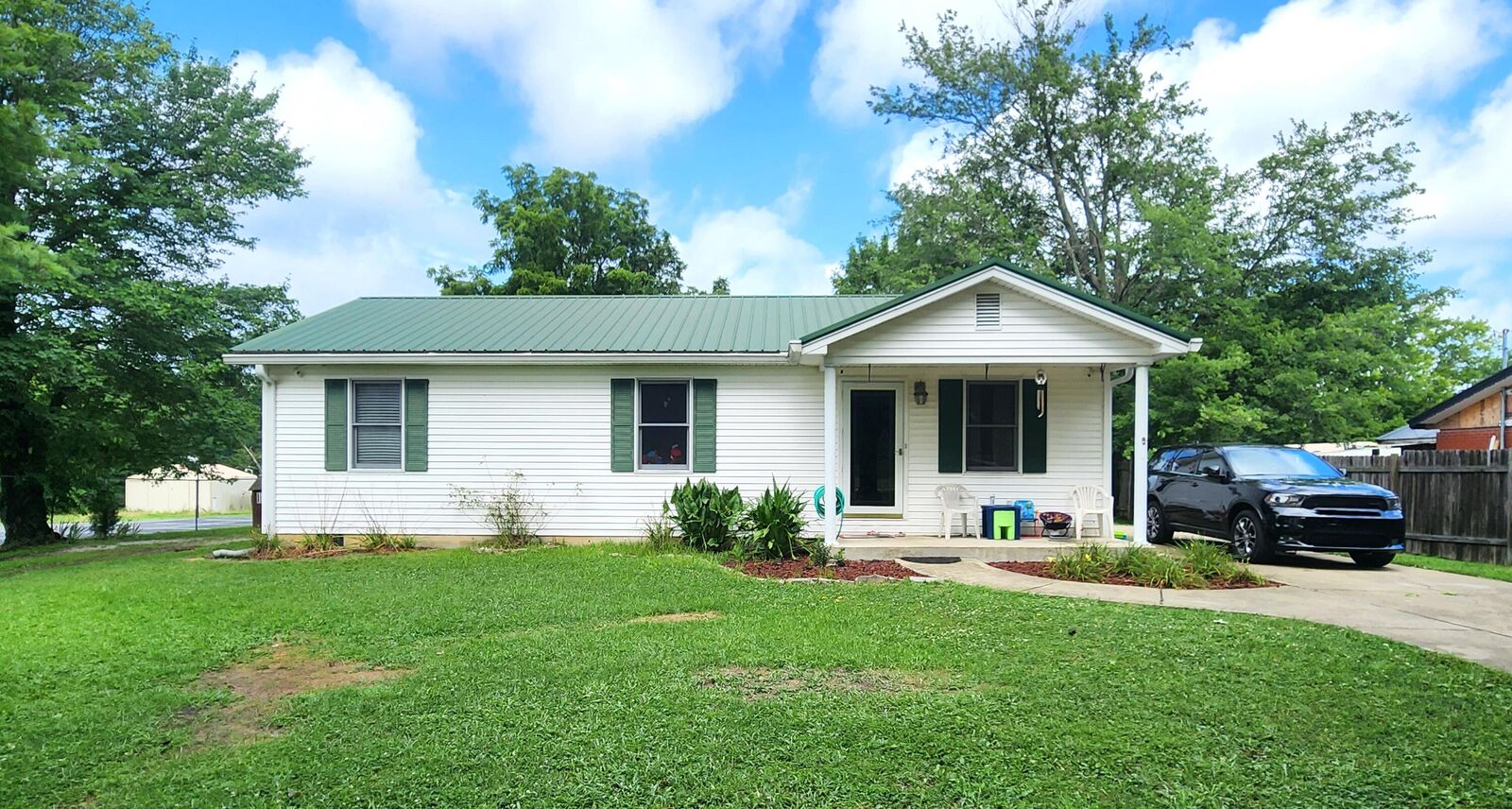 Property Photo:  1689 Old Frankfort Road  KY 40342 