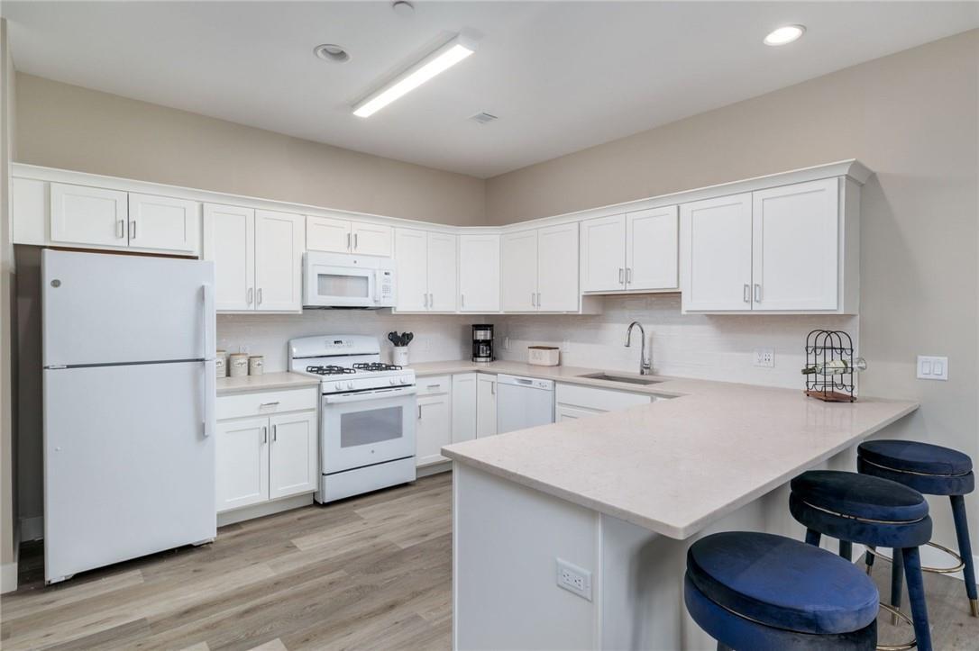 Property Photo: 6 N Midland Avenue NY 10960