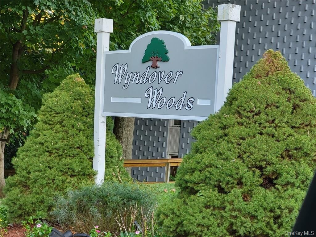 Property Photo: 1 Wyndover Woods Lane 17 NY 10603