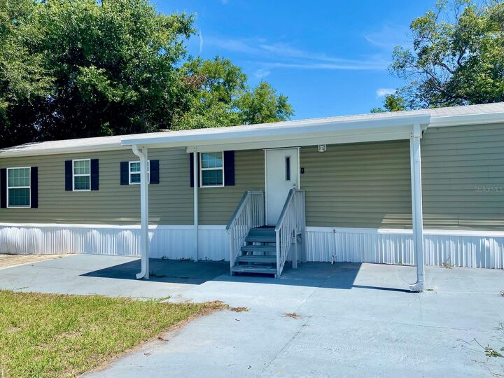 Property Photo: 4204 Memphis Avenue FL 34652
