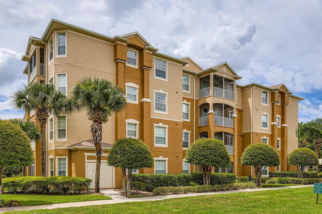 Property Photo:  6434 Cava Alta Drive 210  FL 32835 