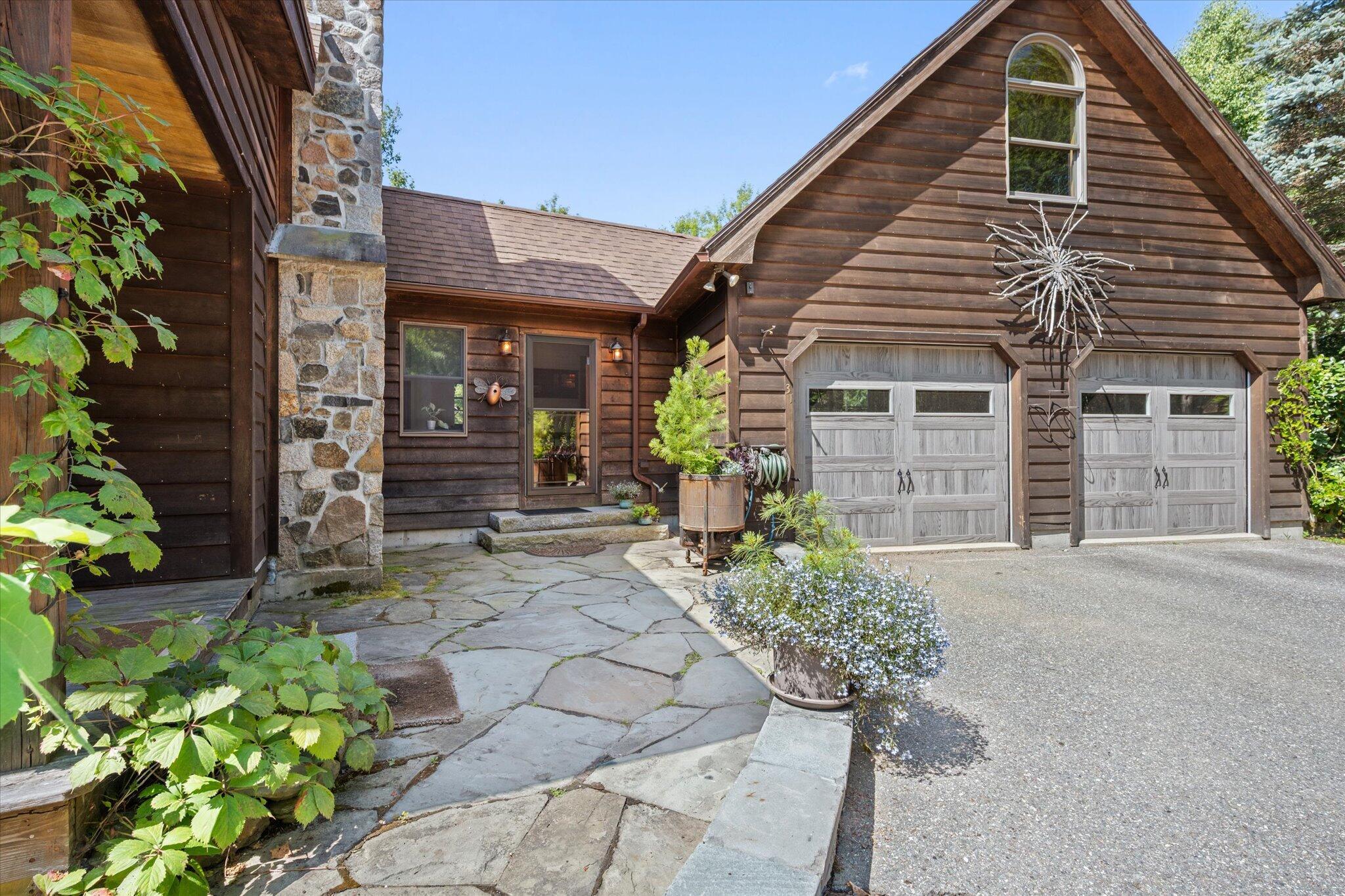 Property Photo:  31 Hallbrook Way  ME 04605 