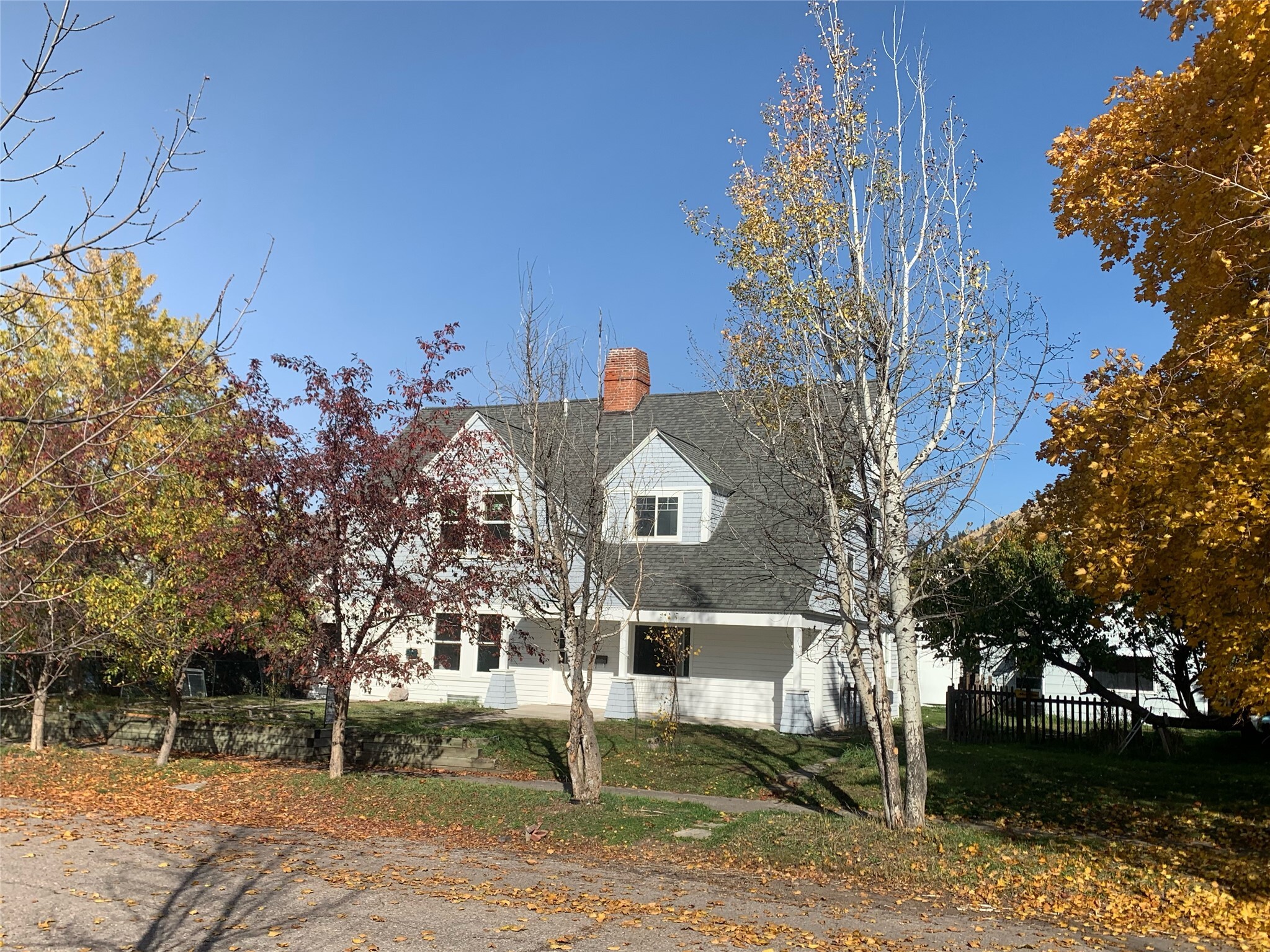 Property Photo: 1110 Vine Street MT 59802