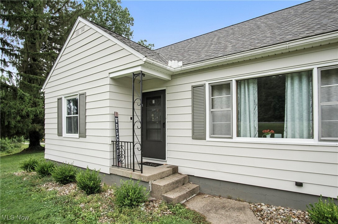Property Photo: 3080 Newark Road OH 43701