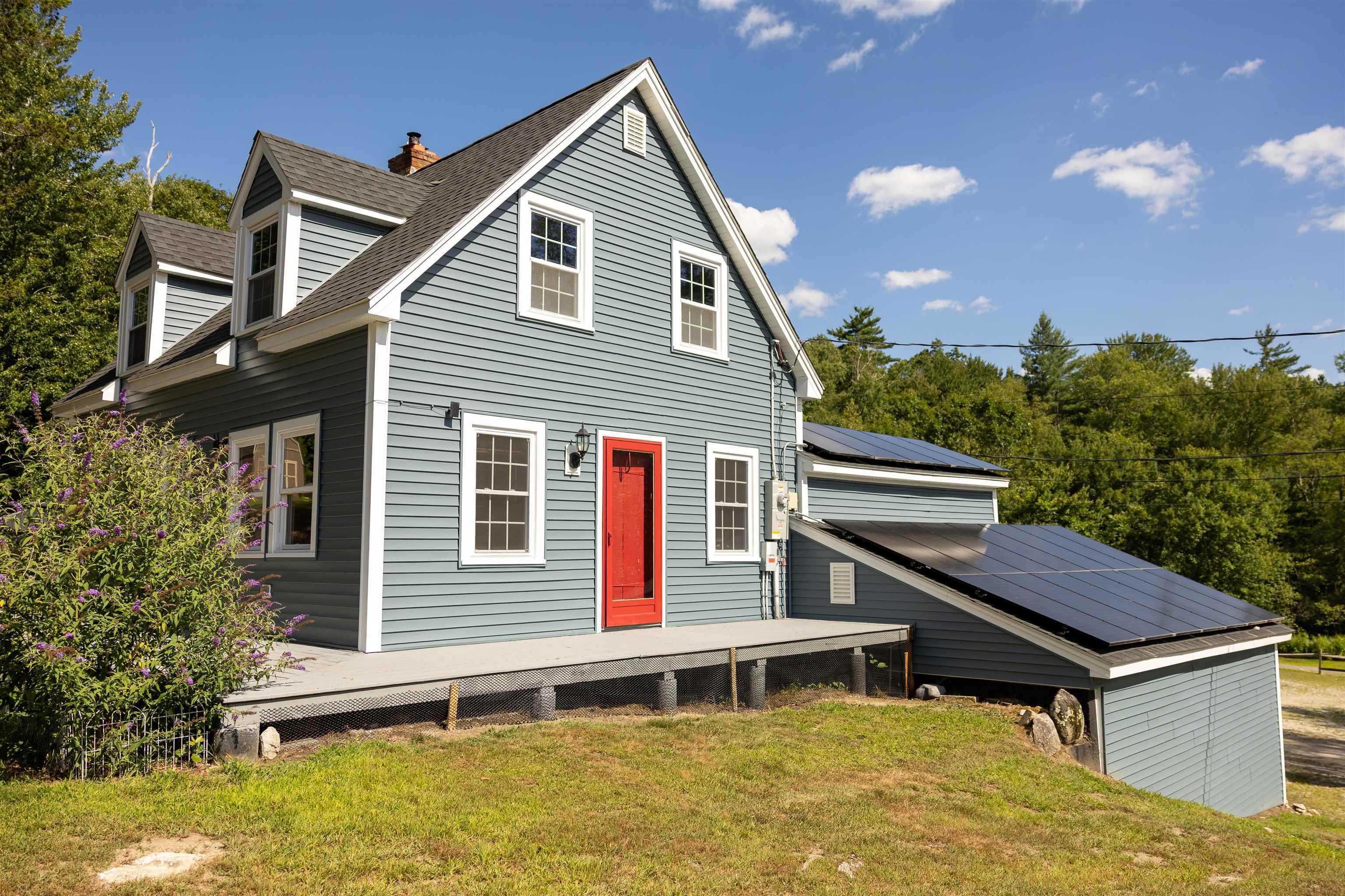 Property Photo: 876 Valley Road NH 03048