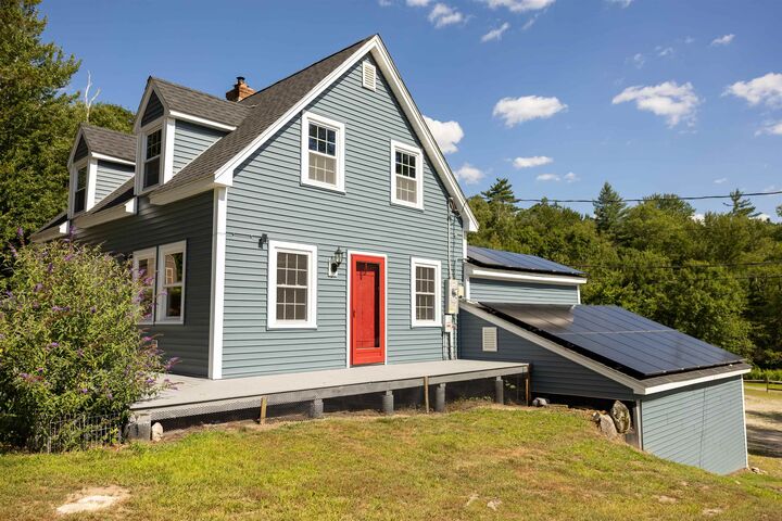 Property Photo:  876 Valley Road  NH 03048 