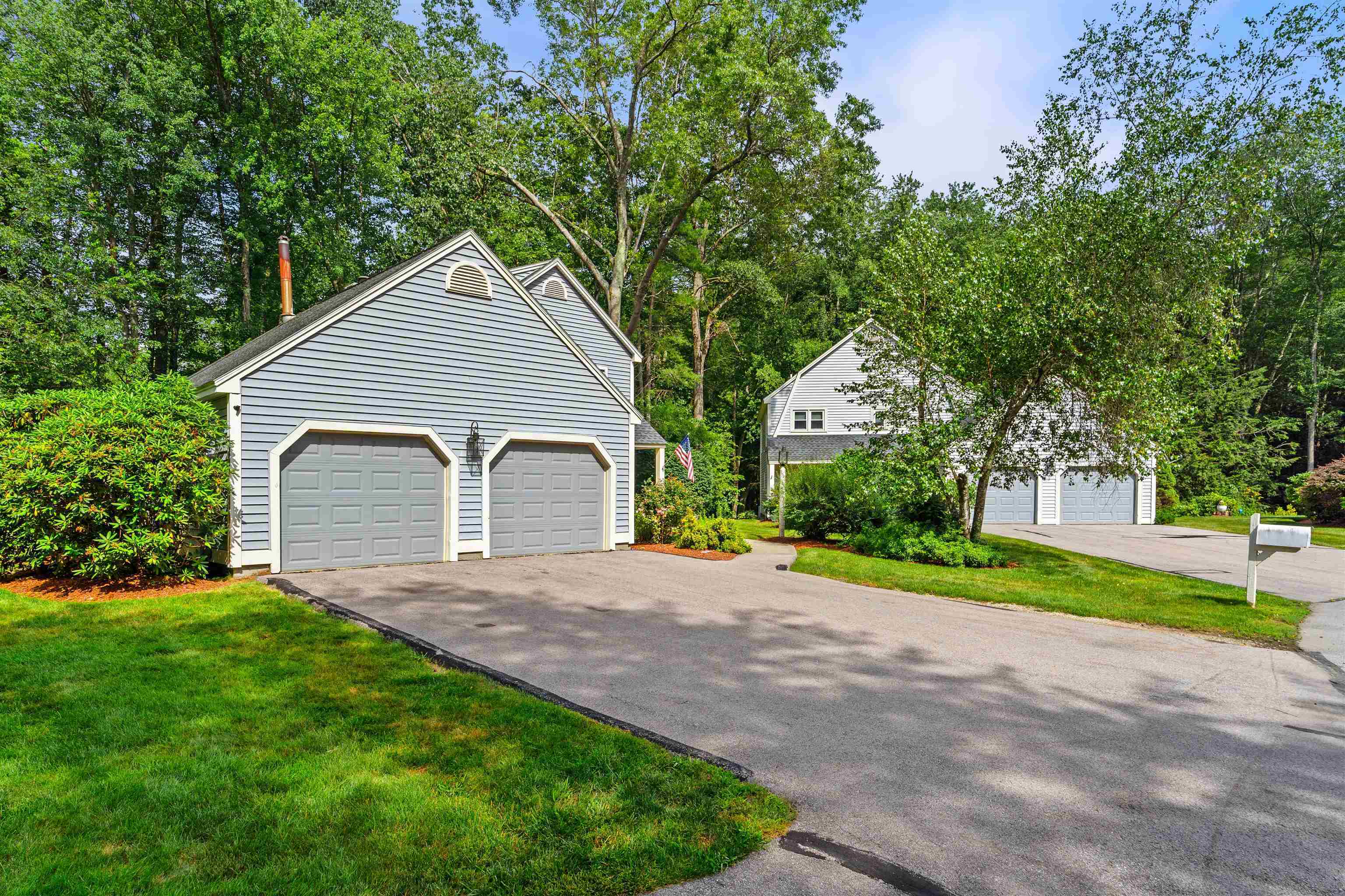 Property Photo: 22 Teakwood Road NH 03054