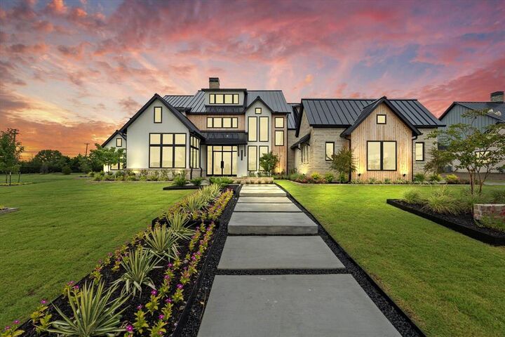 311 Longview Place  Heath TX 75032 photo