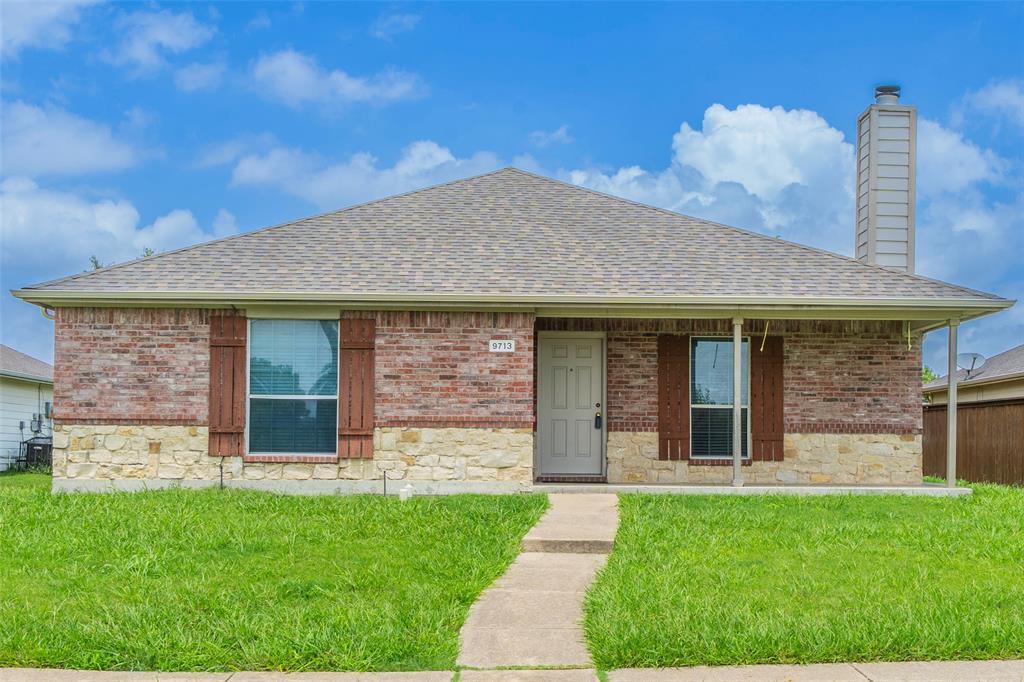 Property Photo: 9713 Brierwood Lane TX 75217
