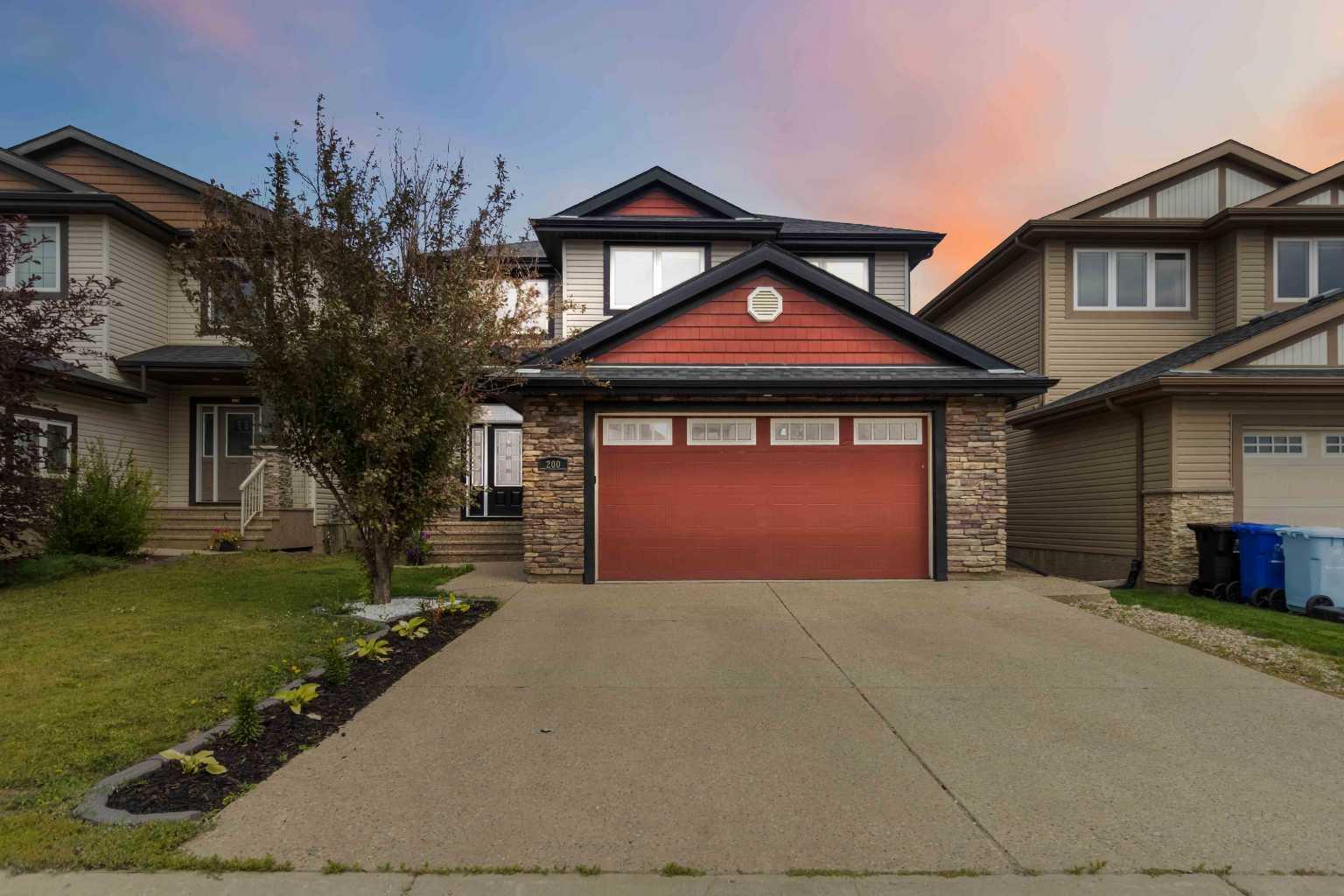 Property Photo: 200 Huberman Way AB T9K 0Z8