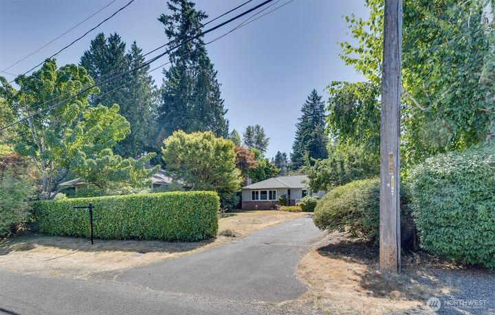 Property Photo: 10751 Durland Avenue NE WA 98125