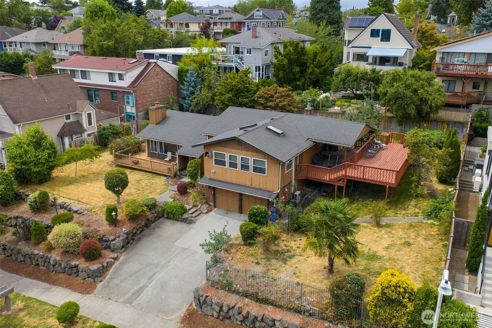 215  31st Avenue  Seattle WA 98122 photo