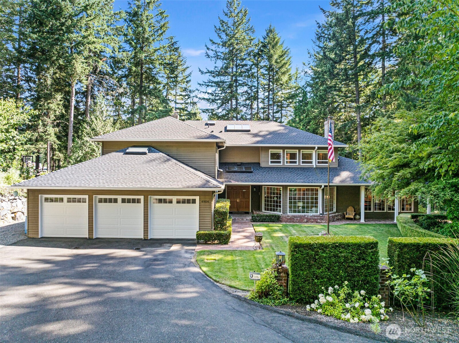 Property Photo: 4904 54th Street Ct NW WA 98335