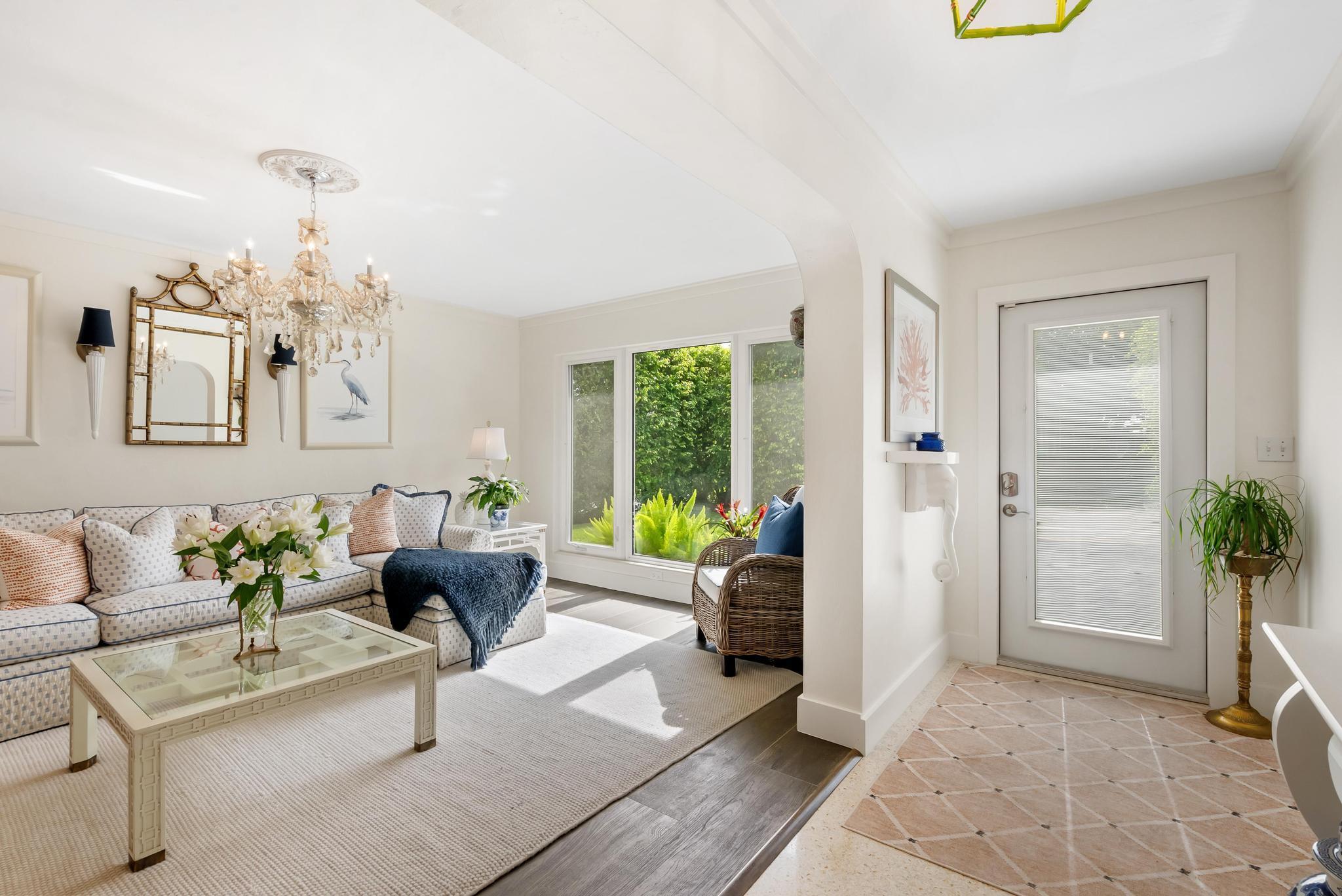 Property Photo: 2122 Northridge Road FL 33444