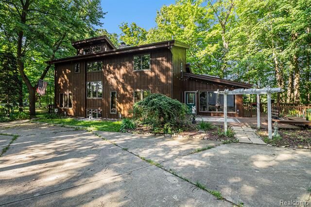 5365 S Bancroft Road  Shiawassee Twp MI 48429 photo