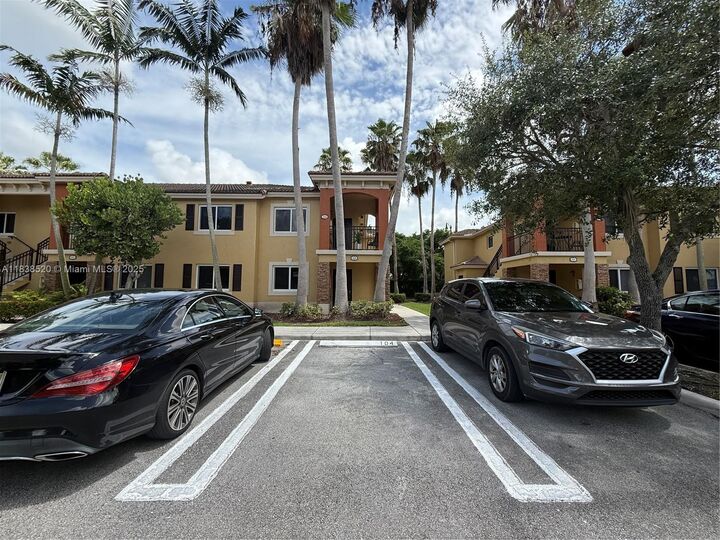 Property Photo:  3390 NE 9 St 104  FL 33033 