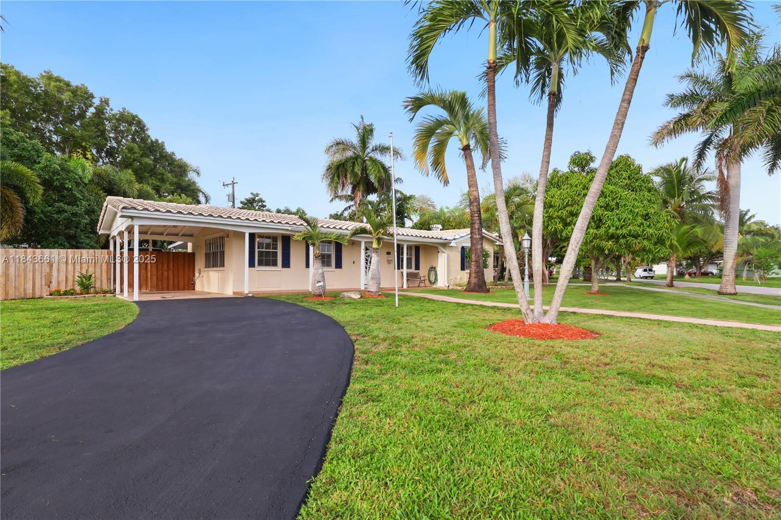 Property Photo: 9455 SW 181st St FL 33157