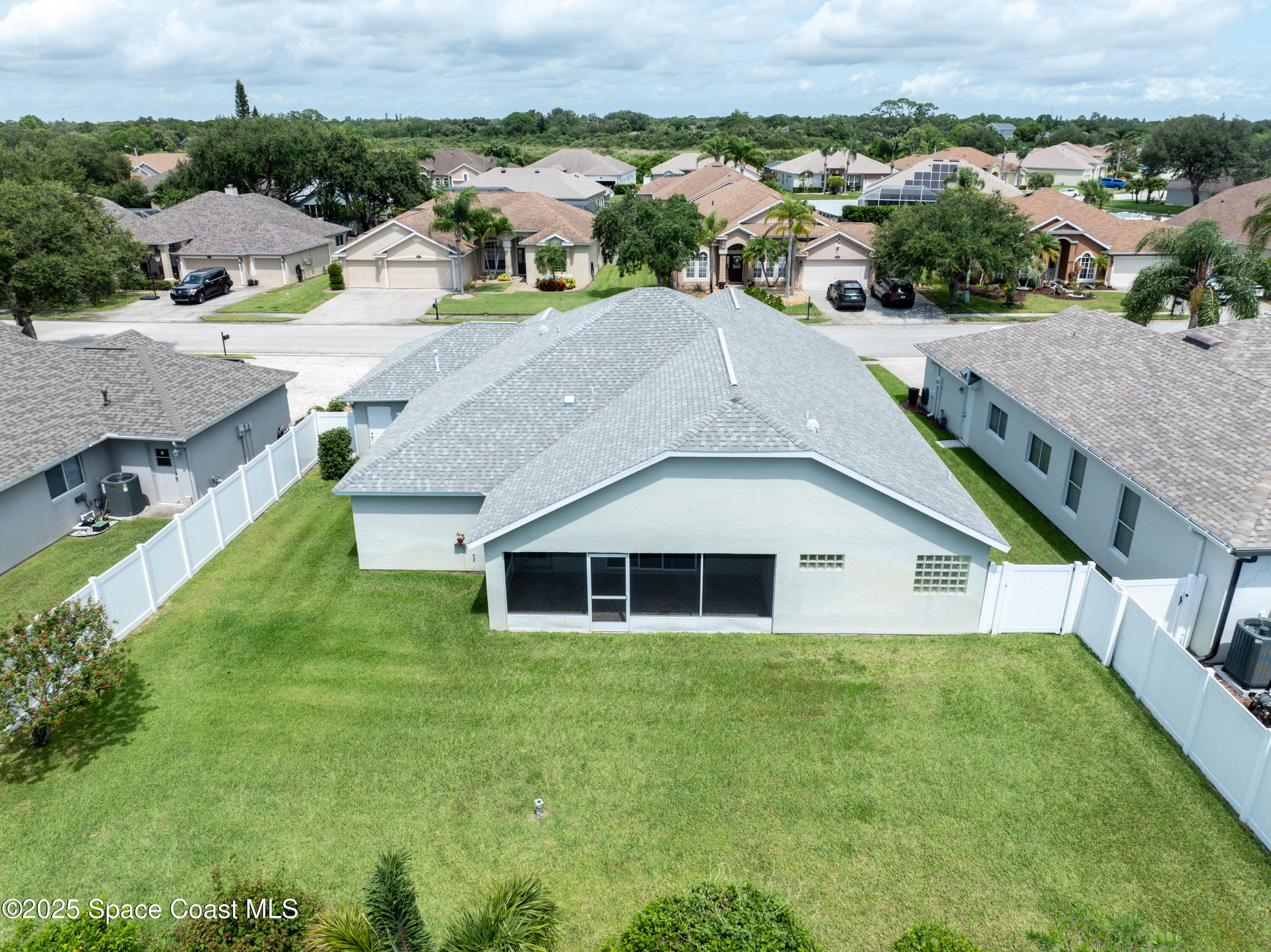 Property Photo: 4183 Chelan Drive FL 32934