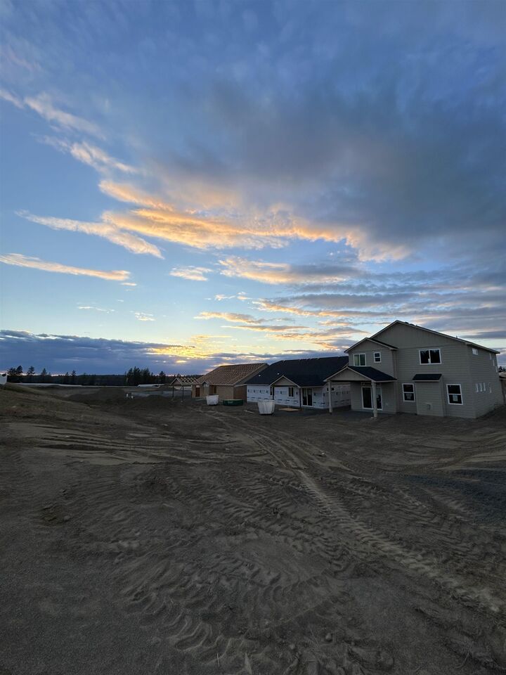 Property Photo: 1415 W 67th Ave Lot 1 Block 4 - Talent WA 99224