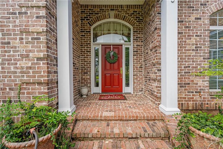 Property Photo:  5 W Lake Heron Court  GA 31322 