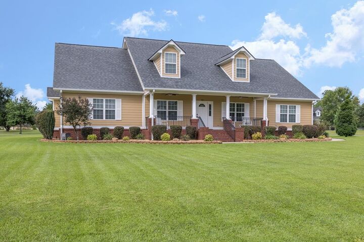 1115 West Lake Drive  Cairo GA 39828 photo