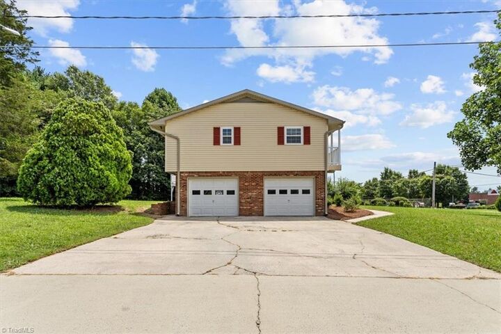 Property Photo: 4501 Thomasville Road NC 27107