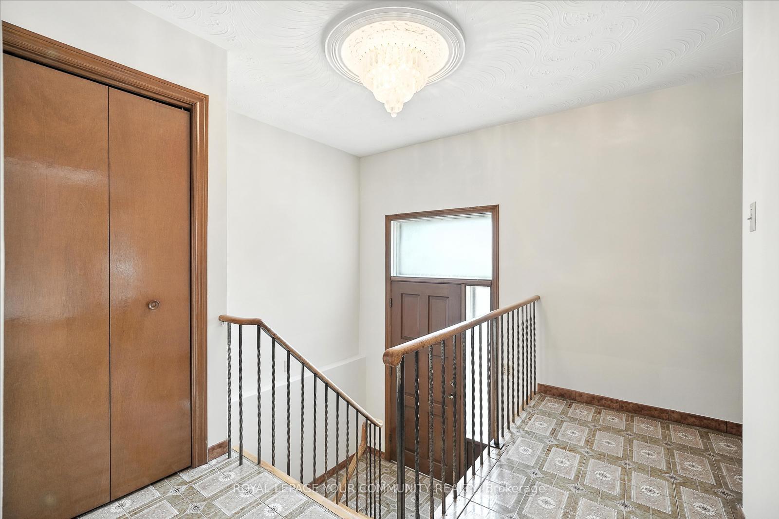 Photo de la propriété: 72 Fred Bland Crescent ON M1J 3L8