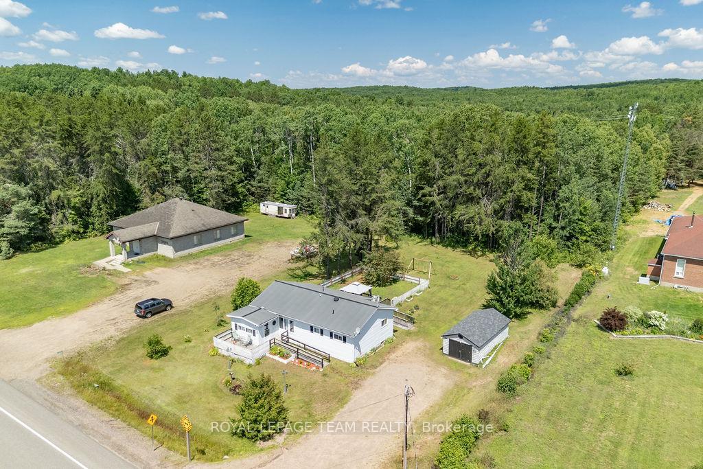 Property Photo: 25280 Highway 60 Highway ON K0J 2C0