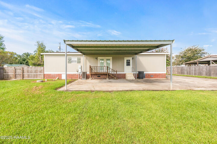 Property Photo:  1011 Florence Drive  LA 70517 