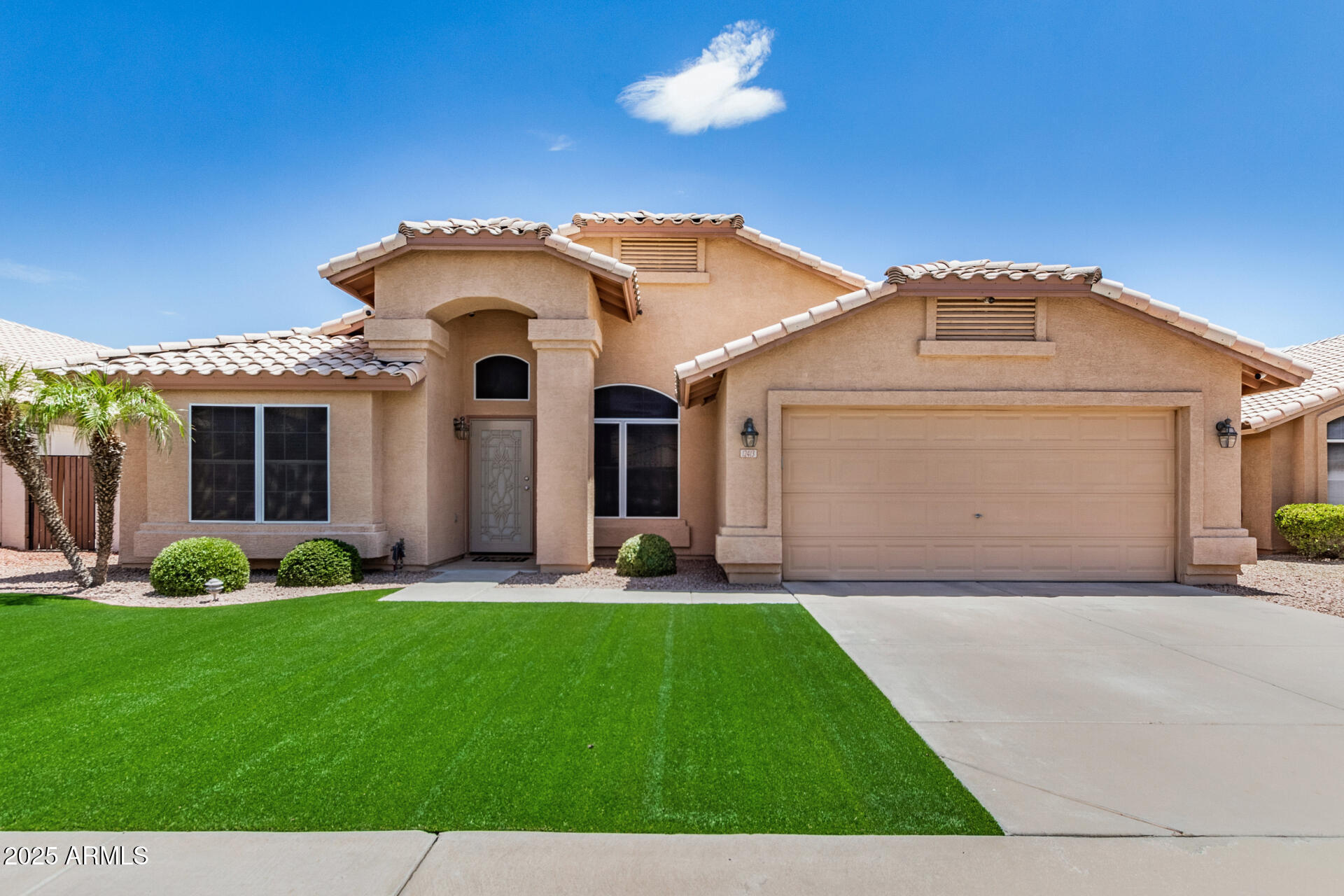 Property Photo:  12413 W Cambridge Avenue  AZ 85392 