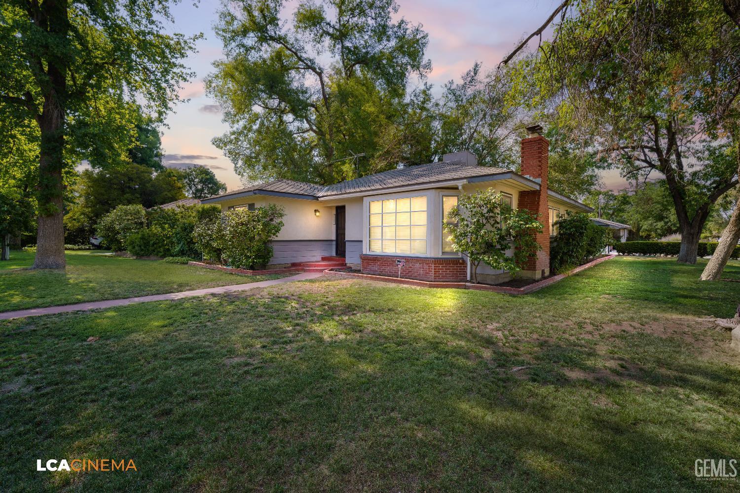 2731 3rd Street  Bakersfield CA 93304 photo