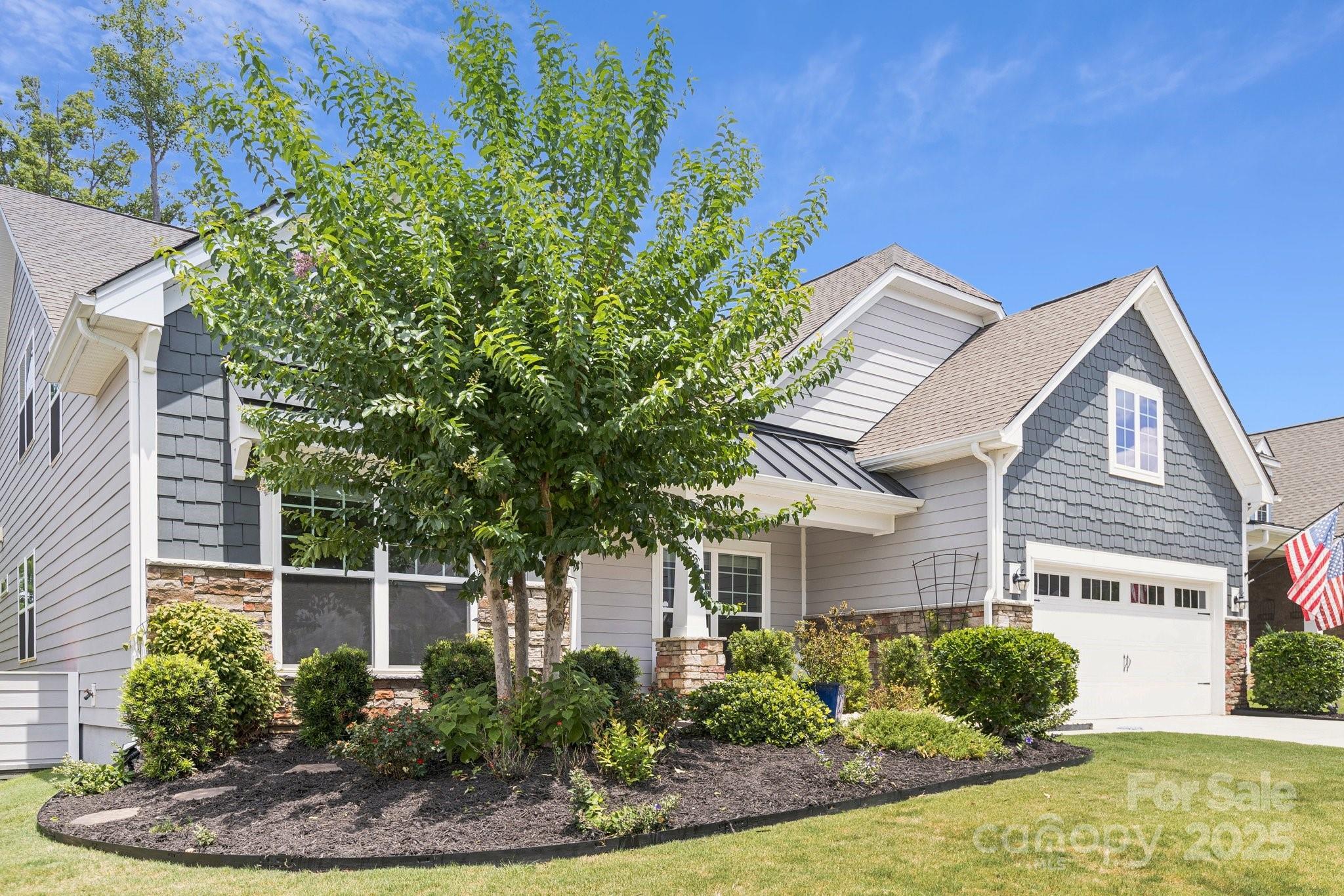 Property Photo: 239 Kentmere Lane SC 29710