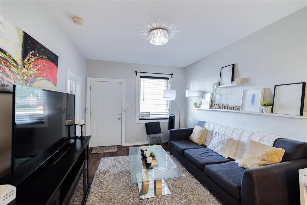 Photo de la propriété: 1192 Mountain Avenue MB R2X 1E2