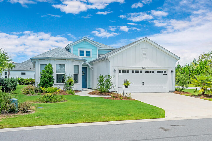 8424 Landshark Boulevard  Panama City Beach FL 32413 photo