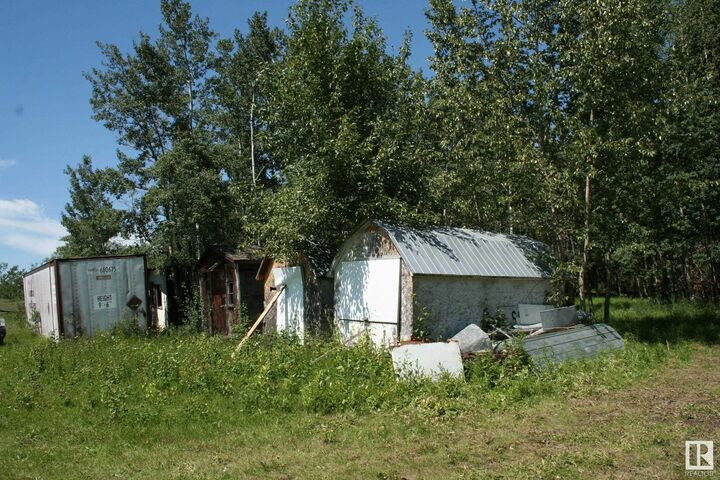 Property Photo:  21252 Twp Road 540 217  AB T8G 2A1 