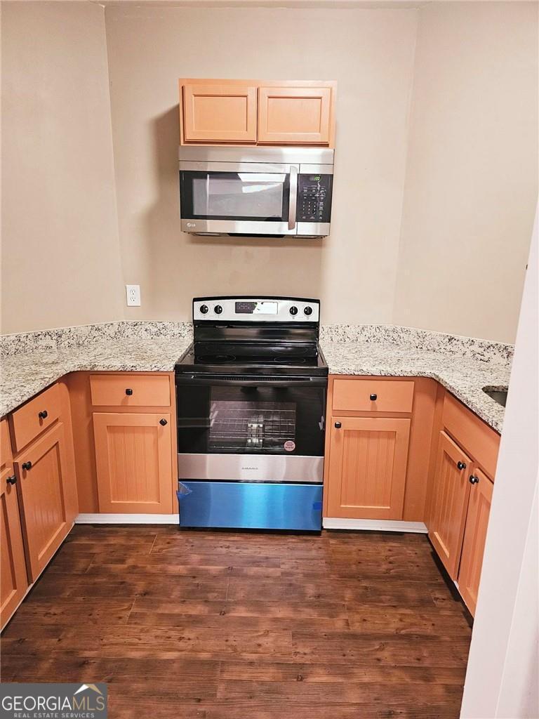 Property Photo: 3001 Susan Court GA 30066