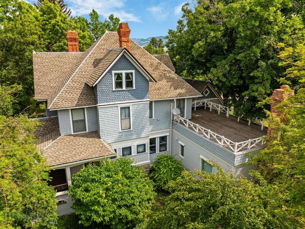 Property Photo: 604 S Willson Avenue MT 59715