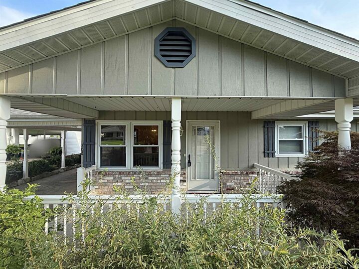 Property Photo: 208 Sycamore Street IN 47553