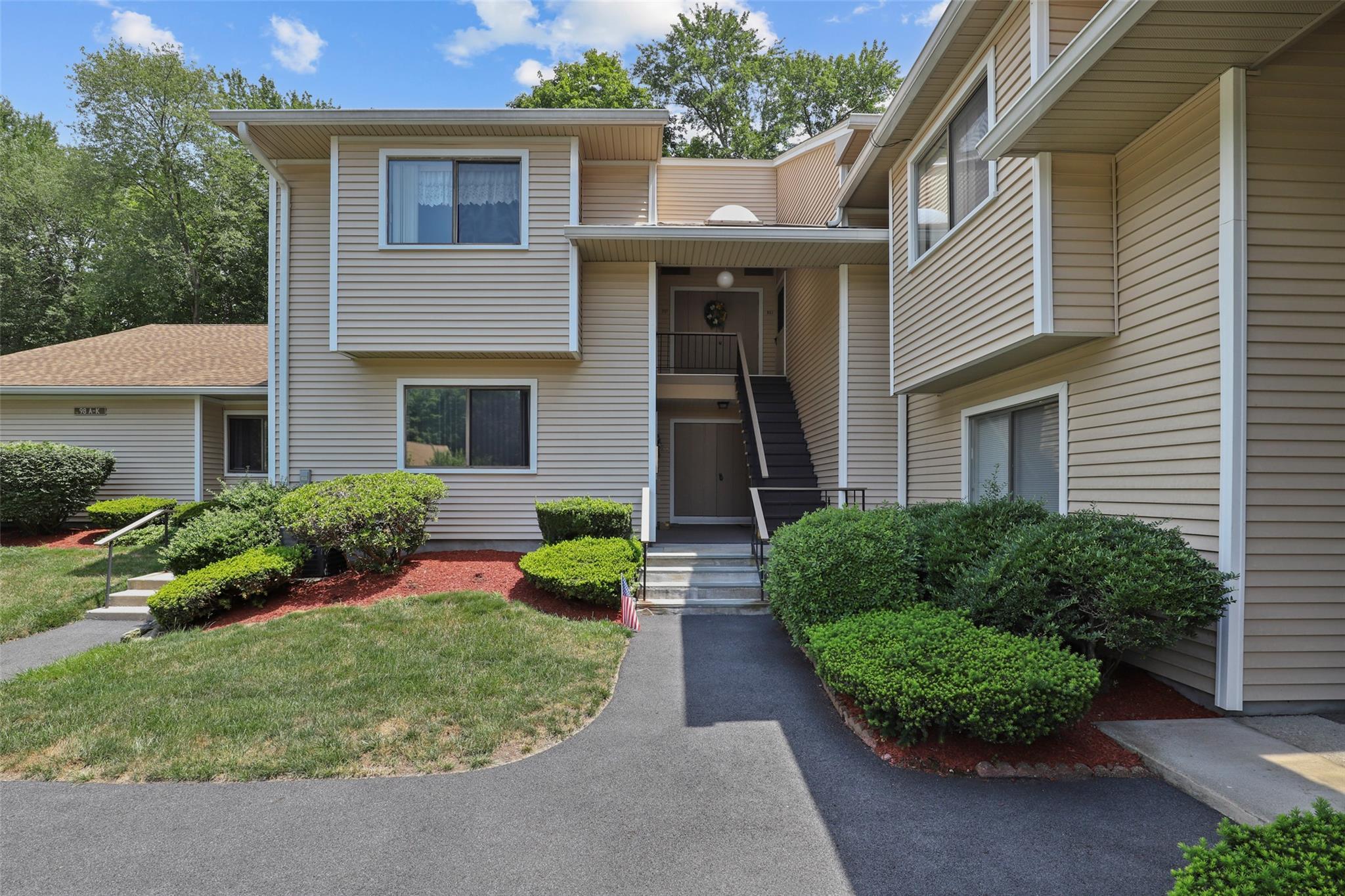 Property Photo: 98 Molly Pitcher Lane I NY 10598