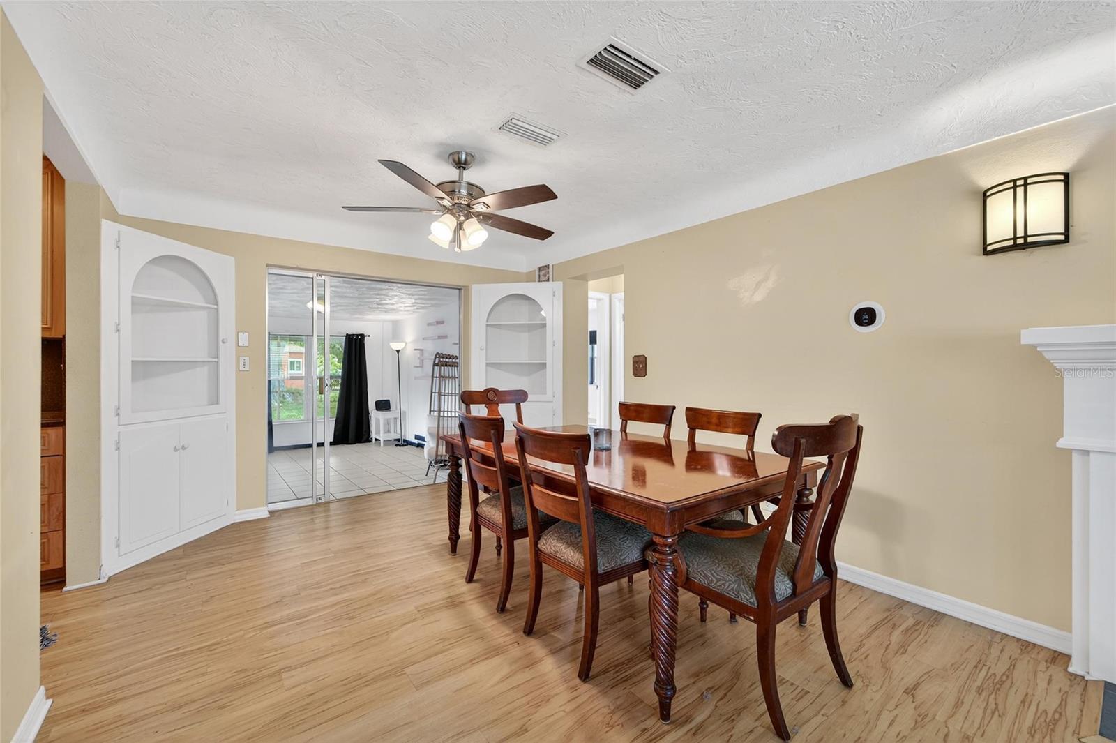 Property Photo:  1860 Northview Road  FL 33770 