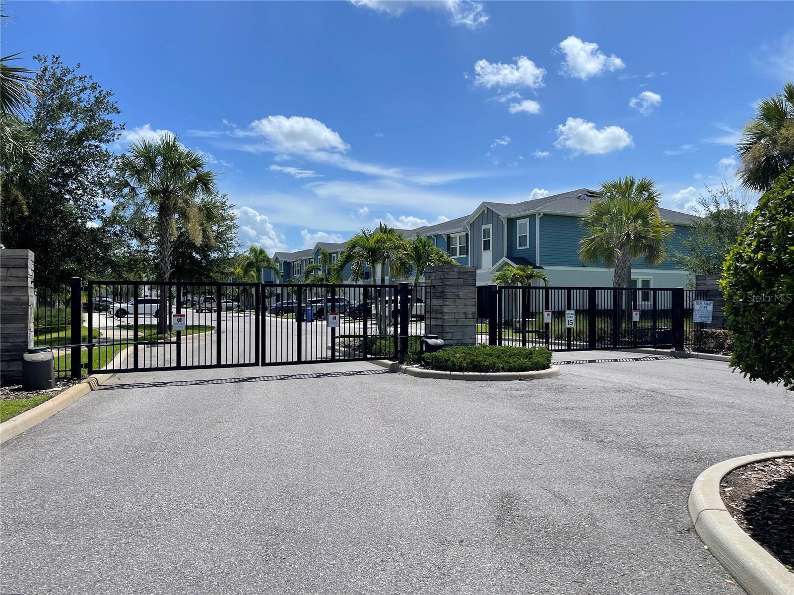Property Photo:  2901 Grand Kemerton Place  FL 33618 