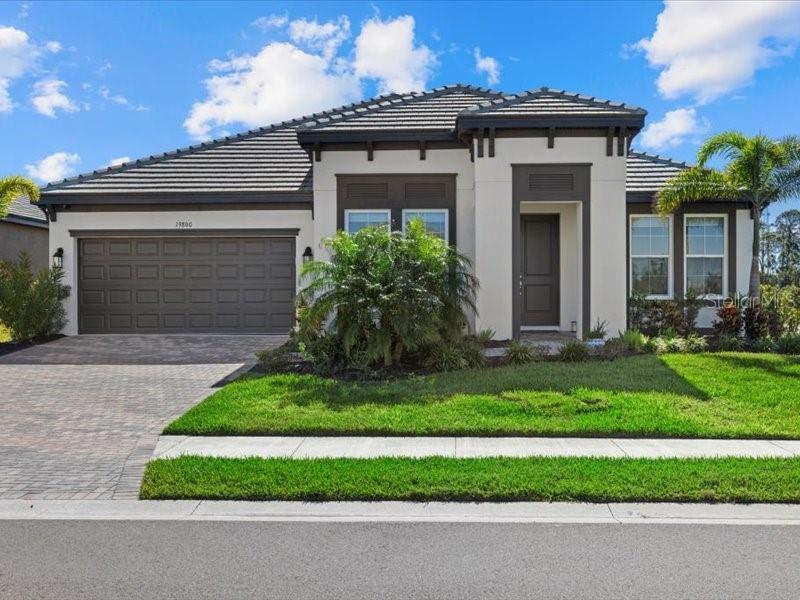 Property Photo: 19800 Montenero Way FL 34293