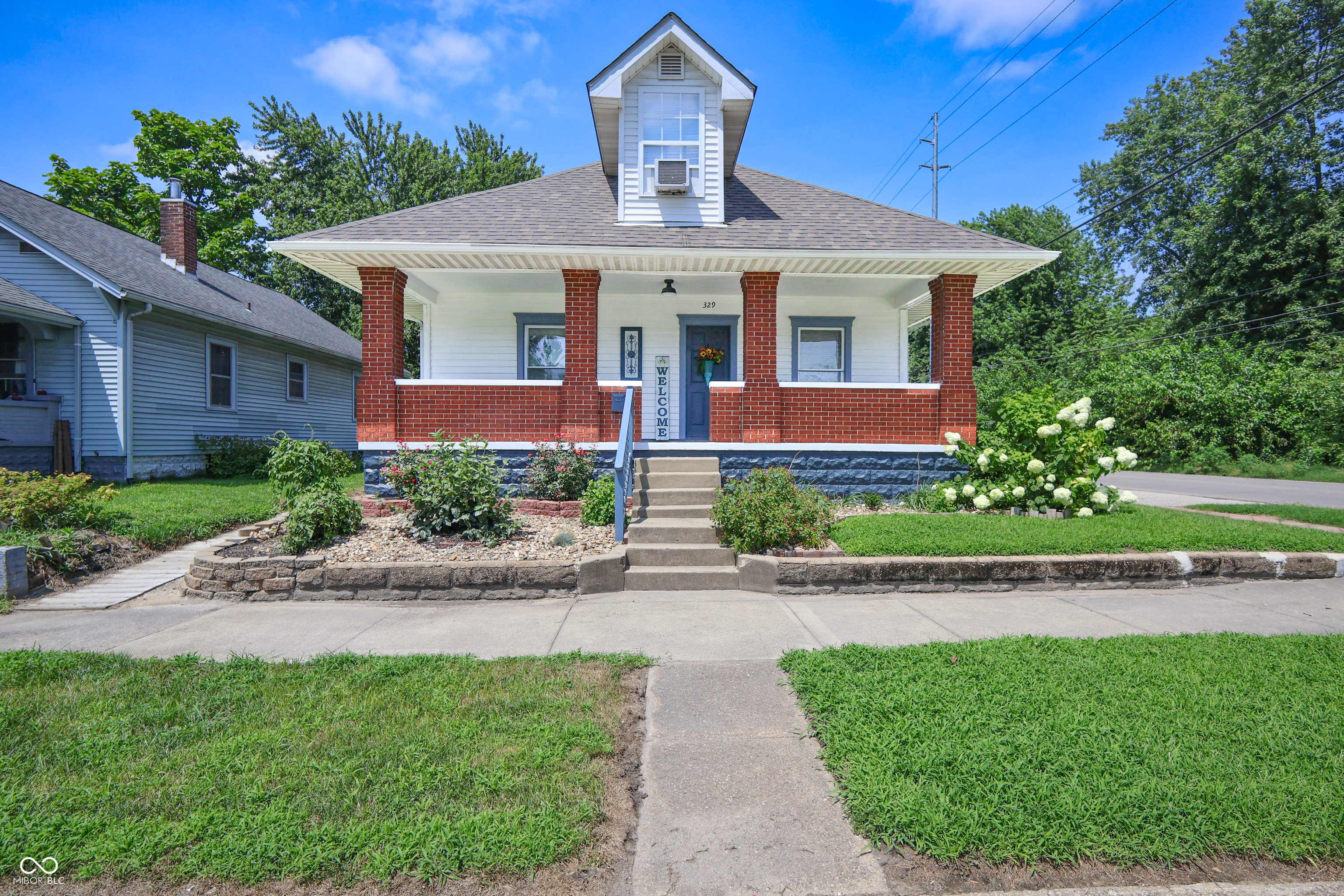 Property Photo: 329 E Laurel Street IN 47274