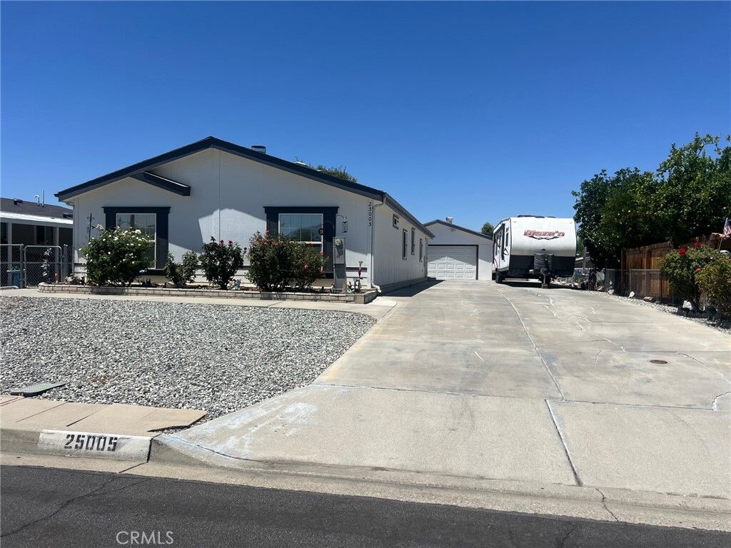 Property Photo:  25005 Rosebrugh Lane  CA 92544 
