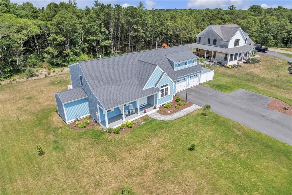 Property Photo:  8 Dylans Way  MA 02536 