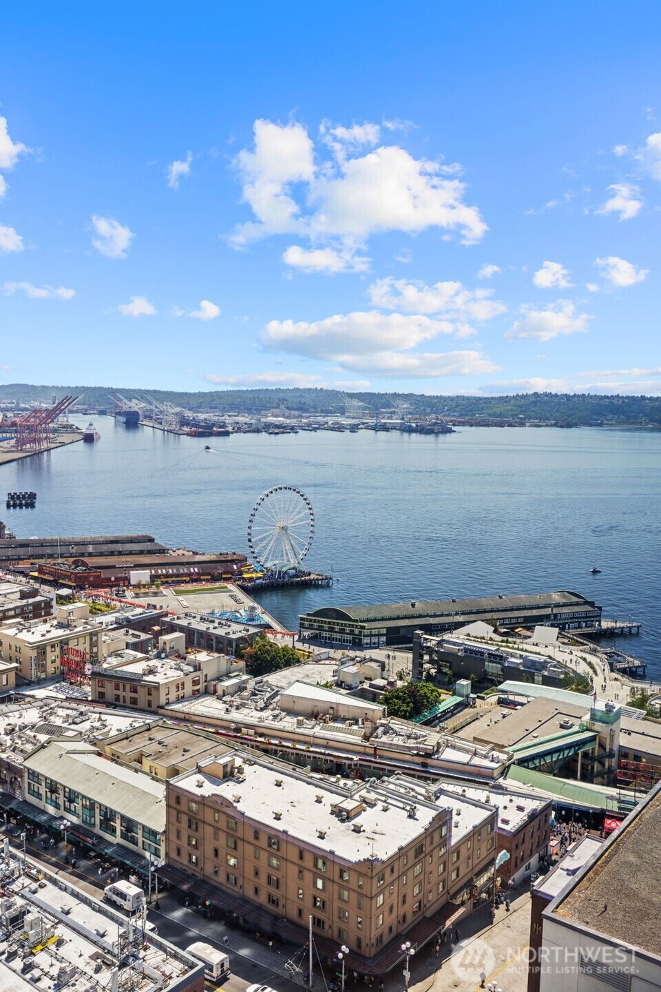 Property Photo: 121 Stewart Street 2204 WA 98101