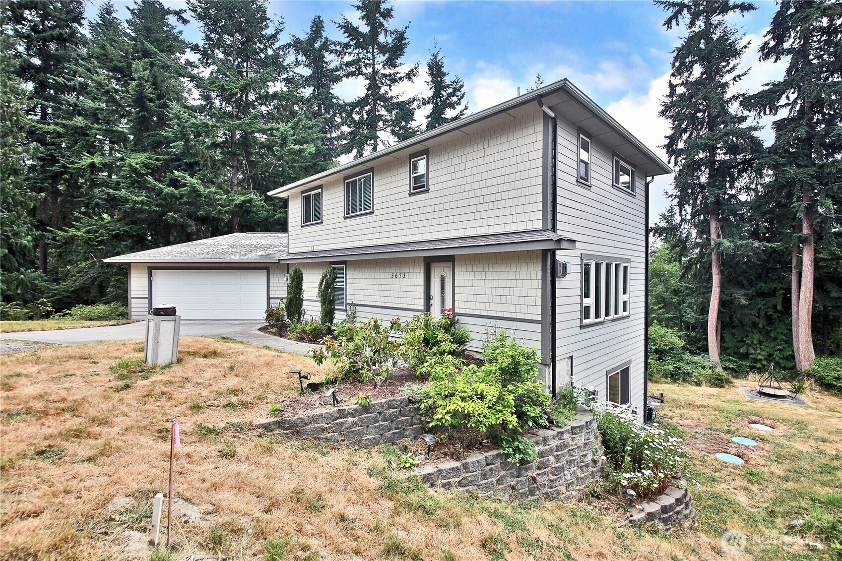 Property Photo: 3673 Kingston Court WA 98236