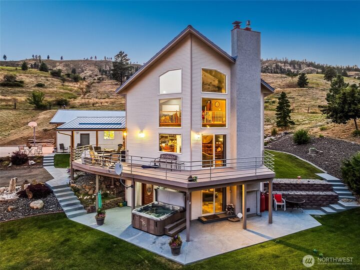 Property Photo:  8770  Nahahum Canyon Road  WA 98815 